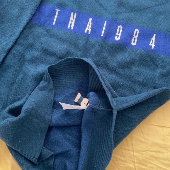 Aritzia TNA Dark Green Merino Wool Sweater - Picture 3 of 3